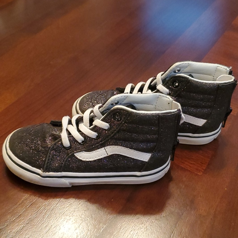 Vans slip on shoes